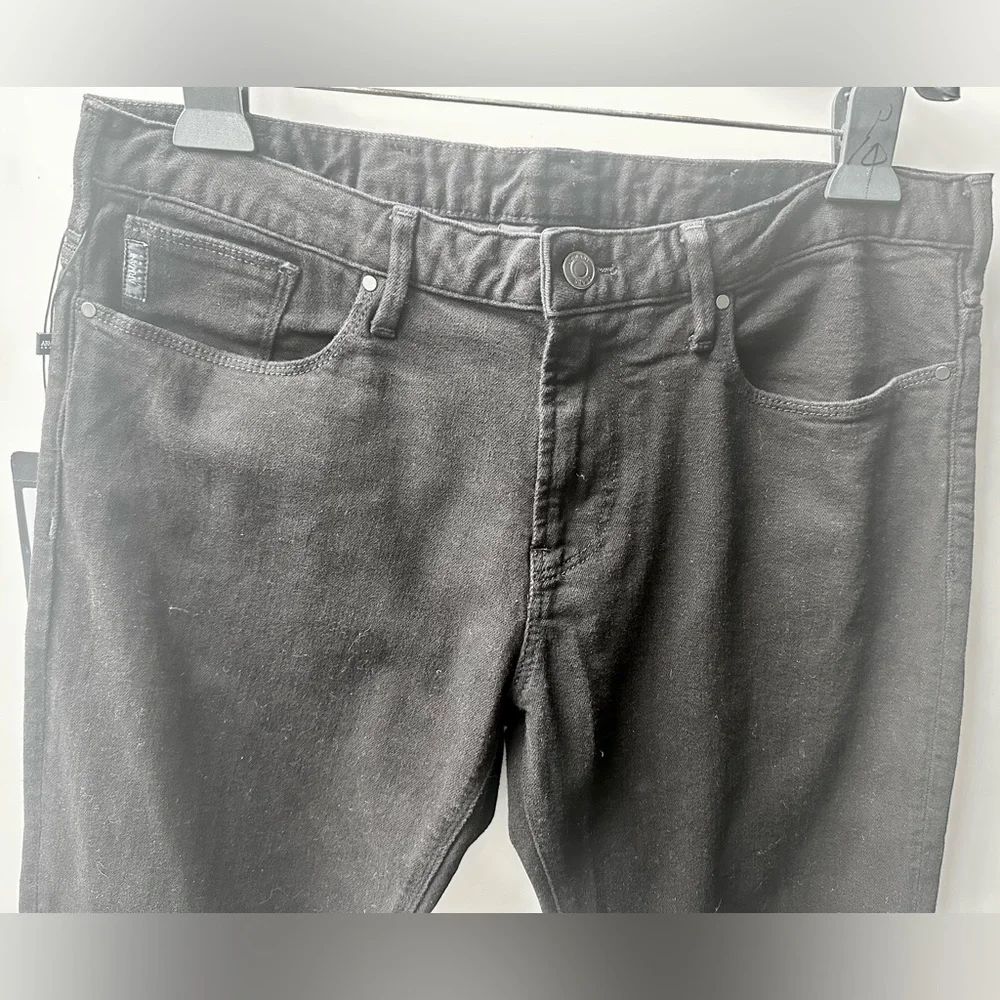 NWT Emporio Armani J06 Black Jeans Slim Fit, W 33 L 32